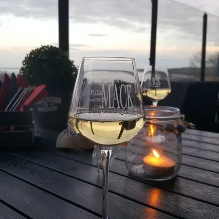 Knaus Camping- Und Ferienhauspark Rugen Hébergement de vacances *