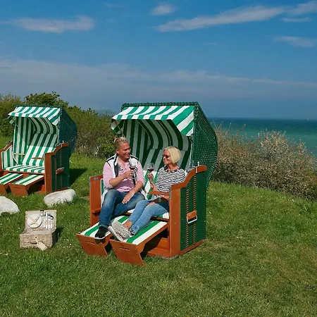 Knaus Camping- Und Ferienhauspark Rugen Hébergement de vacances