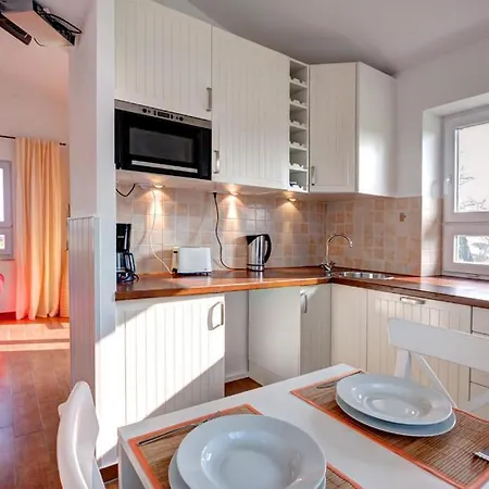 Knaus Camping- Und Ferienhauspark Rügen Ferienhaus *